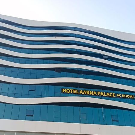 Hotel Aarna Palace Vadodara Exterior foto